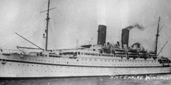hmt-empire-windrush-fl9448-fd44ca